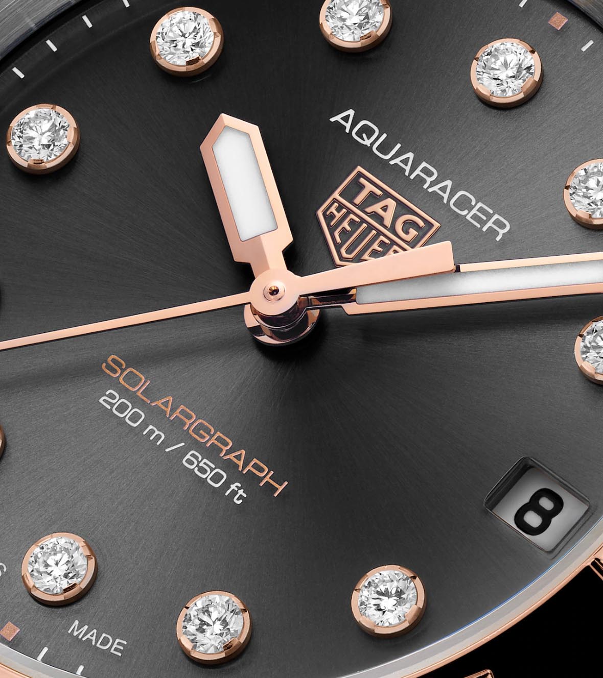 TAG Heuer Aquaracer Professional 200 Solargraph